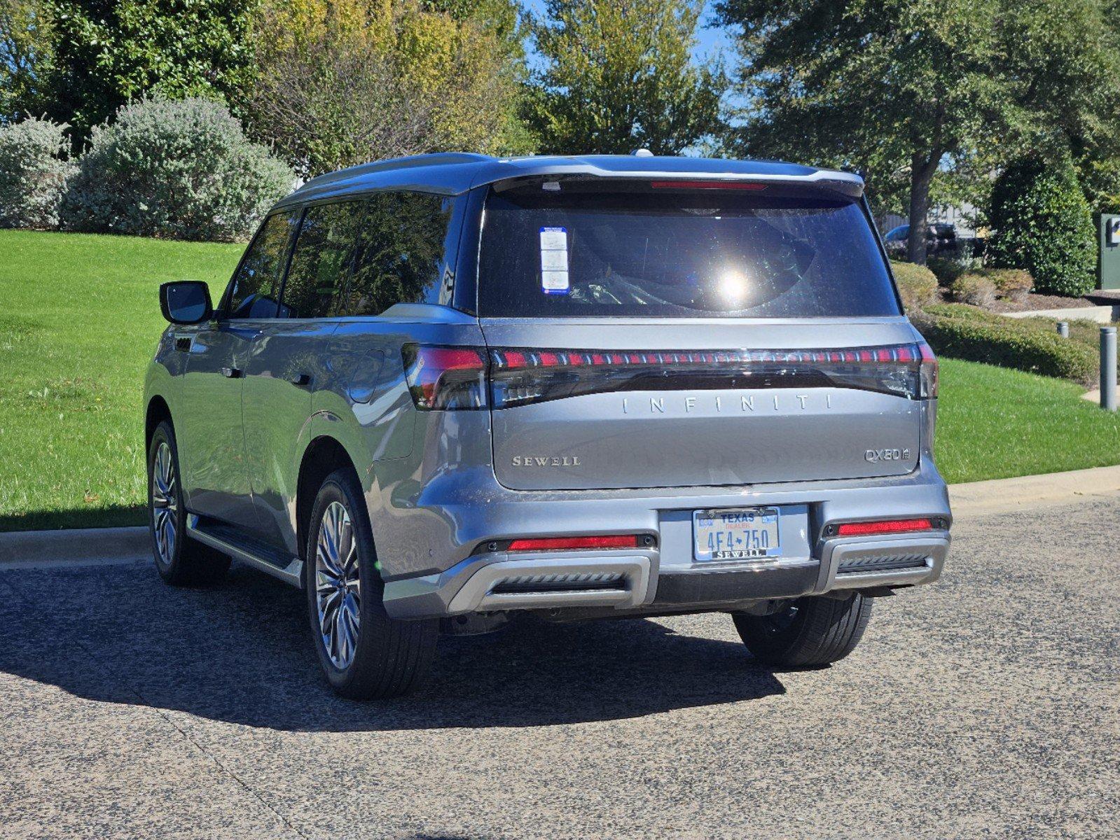 2025 INFINITI QX80 Vehicle Photo in Fort Worth, TX 76132