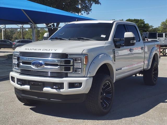 2019 Ford Super Duty F-250 SRW Vehicle Photo in Denton, TX 76205