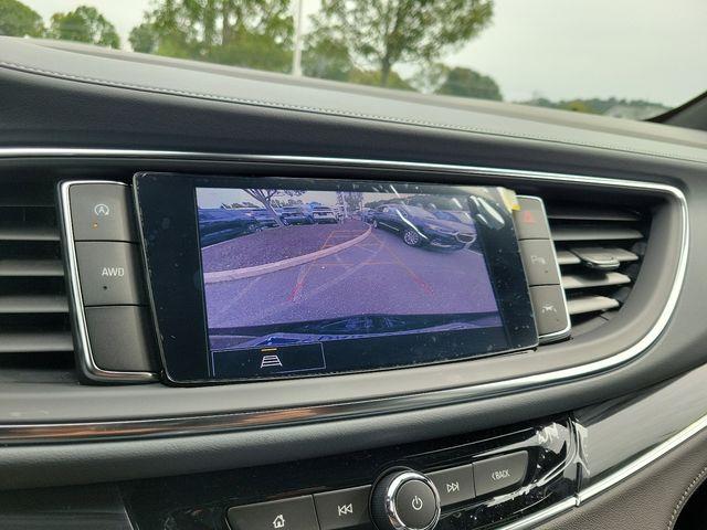 2024 Buick Enclave Vehicle Photo in DANBURY, CT 06810-5034