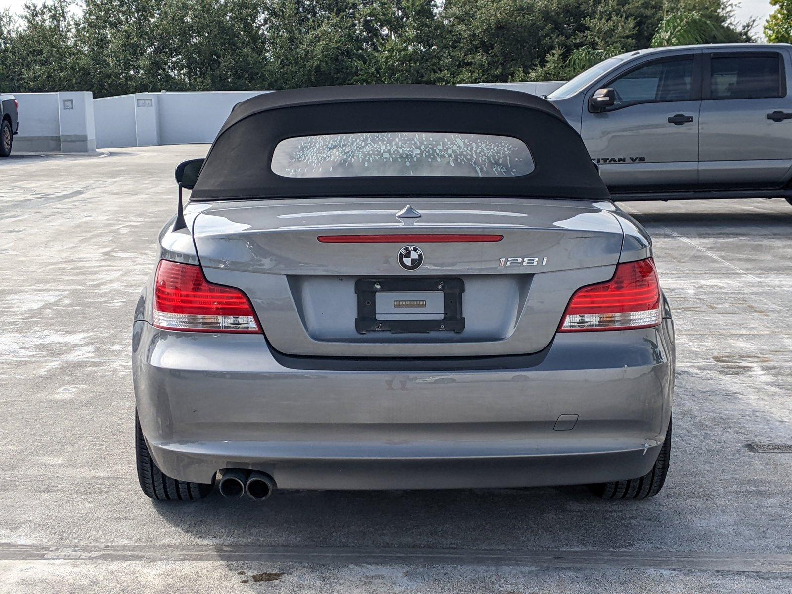 2010 BMW 128i Vehicle Photo in Pembroke Pines , FL 33084