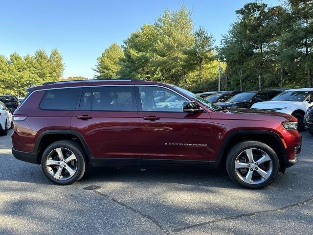 2021 Jeep Grand Cherokee L Vehicle Photo in SAINT JAMES, NY 11780-3219