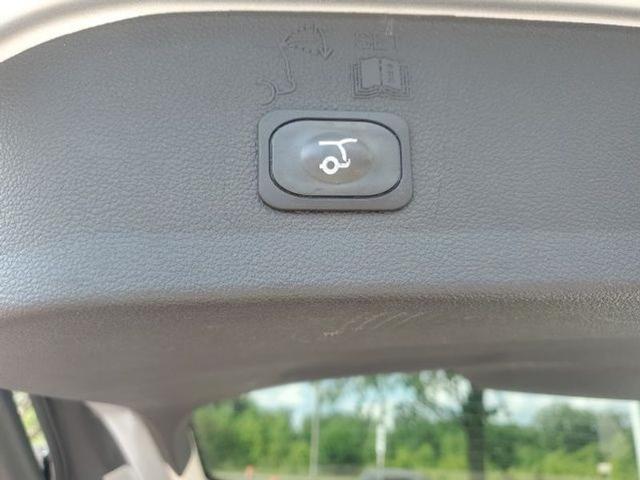 2019 Ford Escape Vehicle Photo in Canton, MI 48188