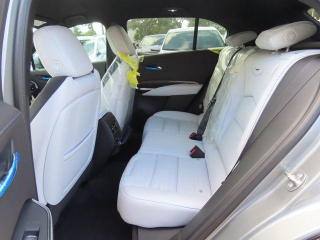 2024 Cadillac XT4 Vehicle Photo in DELRAY BEACH, FL 33483-3294