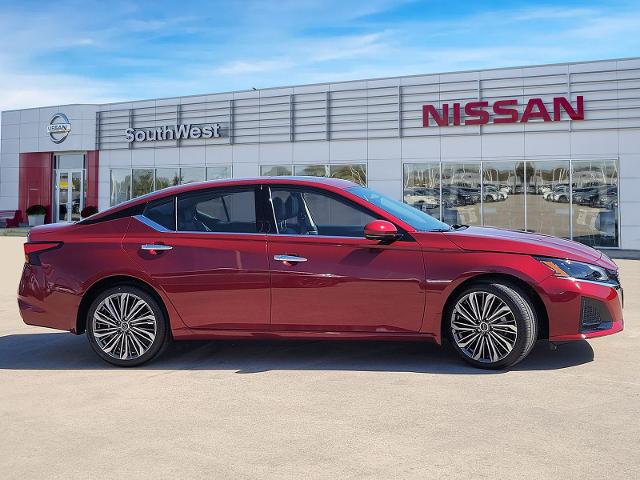 2025 Nissan Altima Vehicle Photo in Weatherford, TX 76087