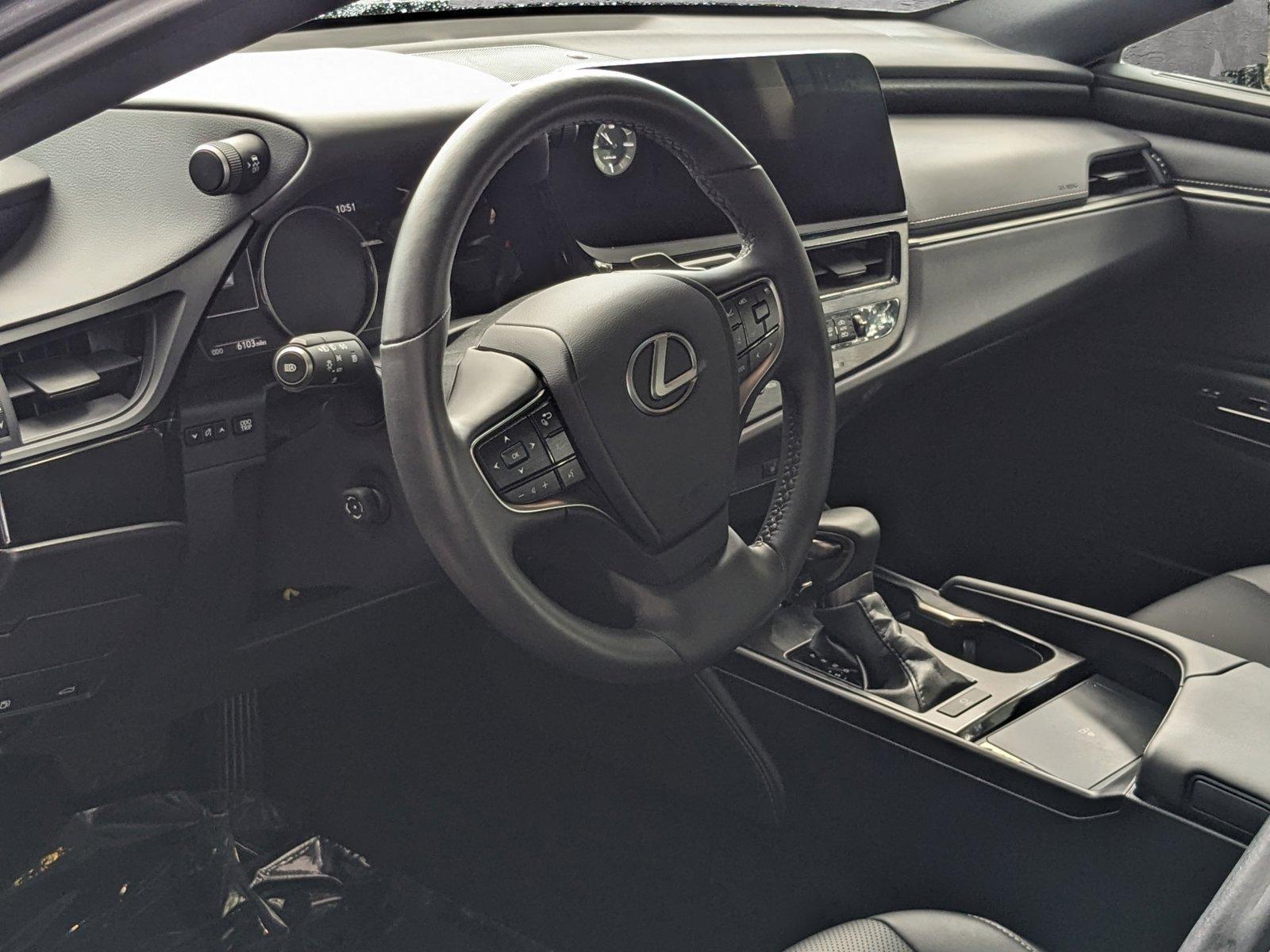 2023 Lexus ES 250 Vehicle Photo in Tampa, FL 33614