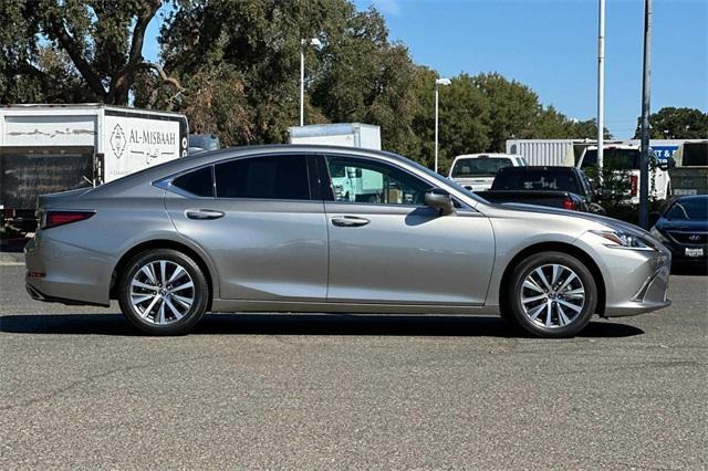 2021 Lexus ES Vehicle Photo in ELK GROVE, CA 95757-8703