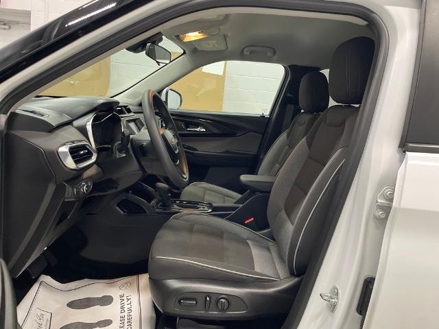 2022 Chevrolet Trailblazer Vehicle Photo in ROGERS, MN 55374-9422