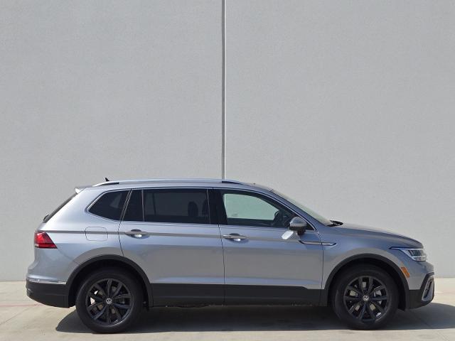 2024 Volkswagen Tiguan Vehicle Photo in Weatherford, TX 76087