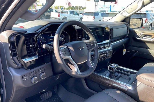 2025 Chevrolet Silverado 1500 Vehicle Photo in INDEPENDENCE, MO 64055-1314