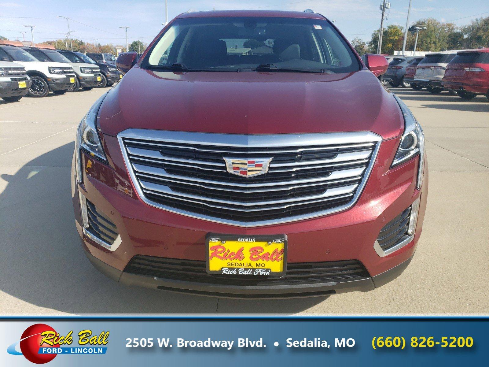 Used 2017 Cadillac XT5 Luxury with VIN 1GYKNBRS5HZ134515 for sale in Kansas City