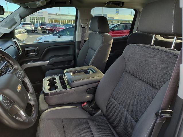 2017 Chevrolet Silverado 1500 Vehicle Photo in GREEN BAY, WI 54304-5303