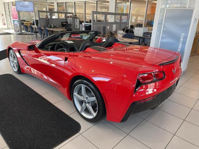 Used 2014 Chevrolet Corvette Base with VIN 1G1YB3D74E5128587 for sale in Elburn, IL