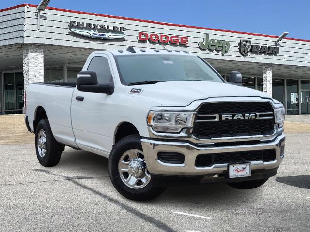 2024 Ram 2500 Vehicle Photo in Ennis, TX 75119-5114