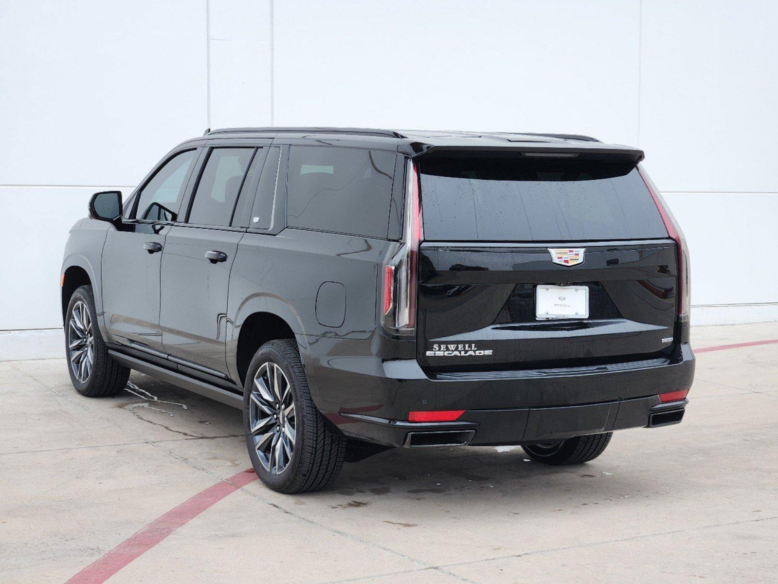 2024 Cadillac Escalade ESV Vehicle Photo in GRAPEVINE, TX 76051-8302