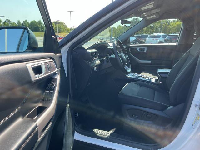 2023 Ford Explorer Vehicle Photo in GREEN BAY, WI 54302-3701