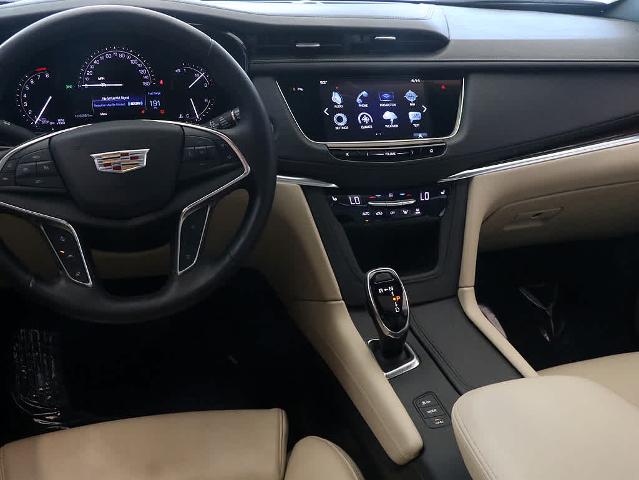 2017 Cadillac XT5 Vehicle Photo in LIBERTYVILLE, IL 60048-3287