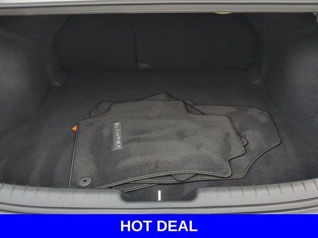 2022 Hyundai ELANTRA Vehicle Photo in Merrillville, IN 46410-5311