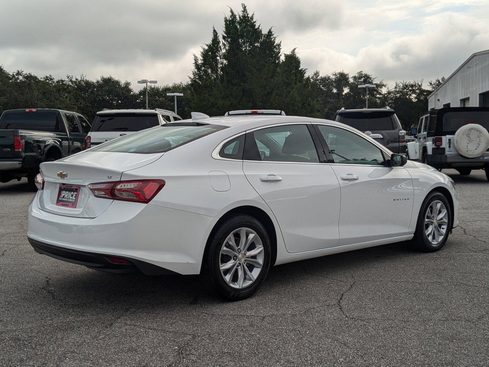 2022 Chevrolet Malibu Vehicle Photo in Clearwater, FL 33764