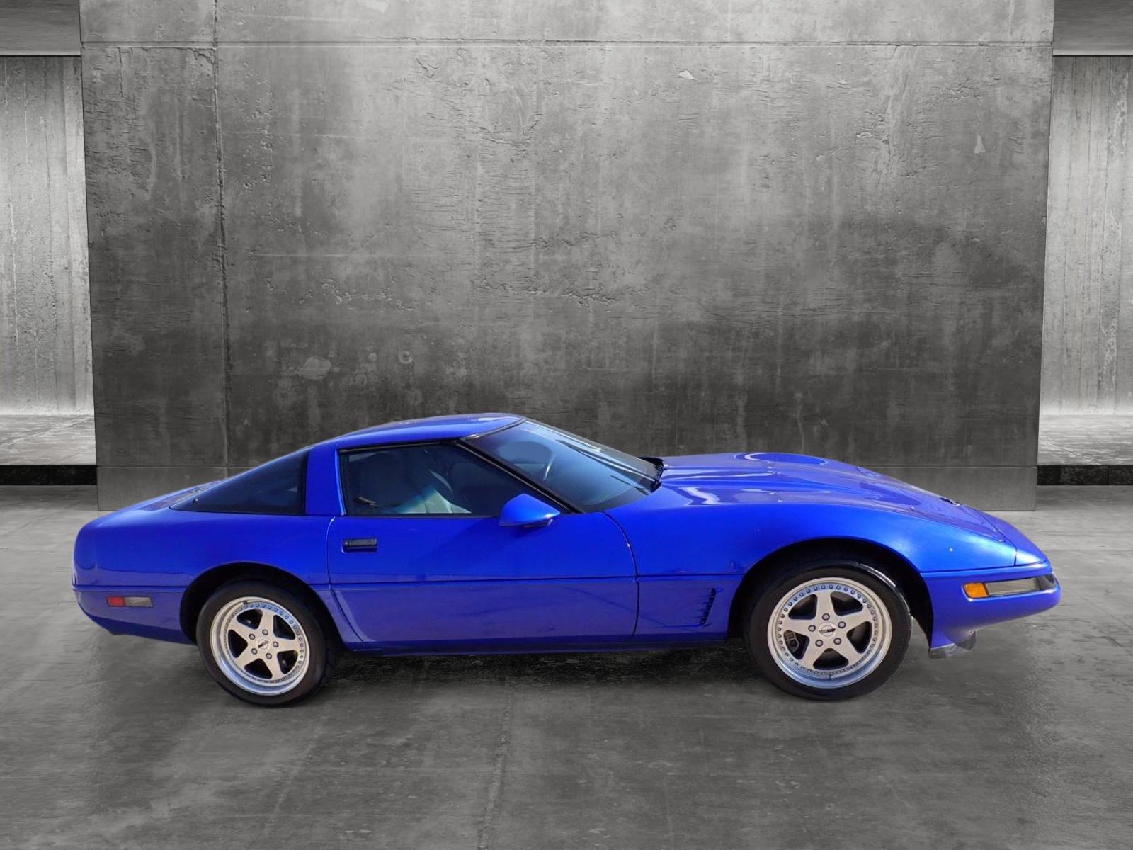 1995 Chevrolet Corvette Vehicle Photo in DENVER, CO 80221-3610