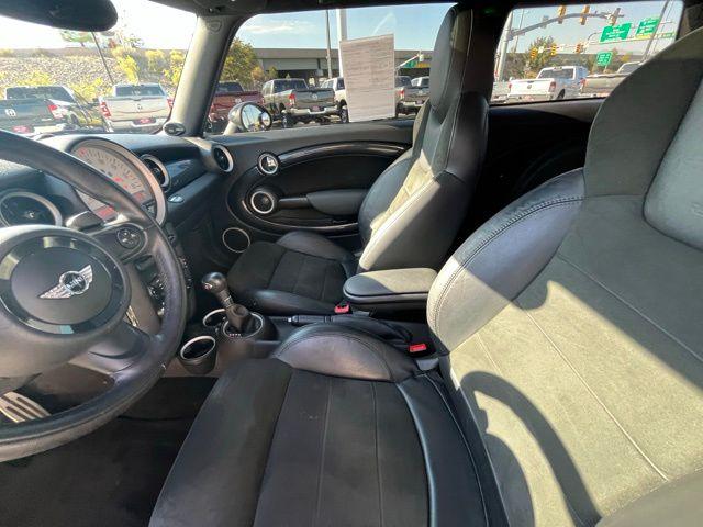 2013 MINI Cooper S Hardtop Vehicle Photo in Salt Lake City, UT 84115-2787