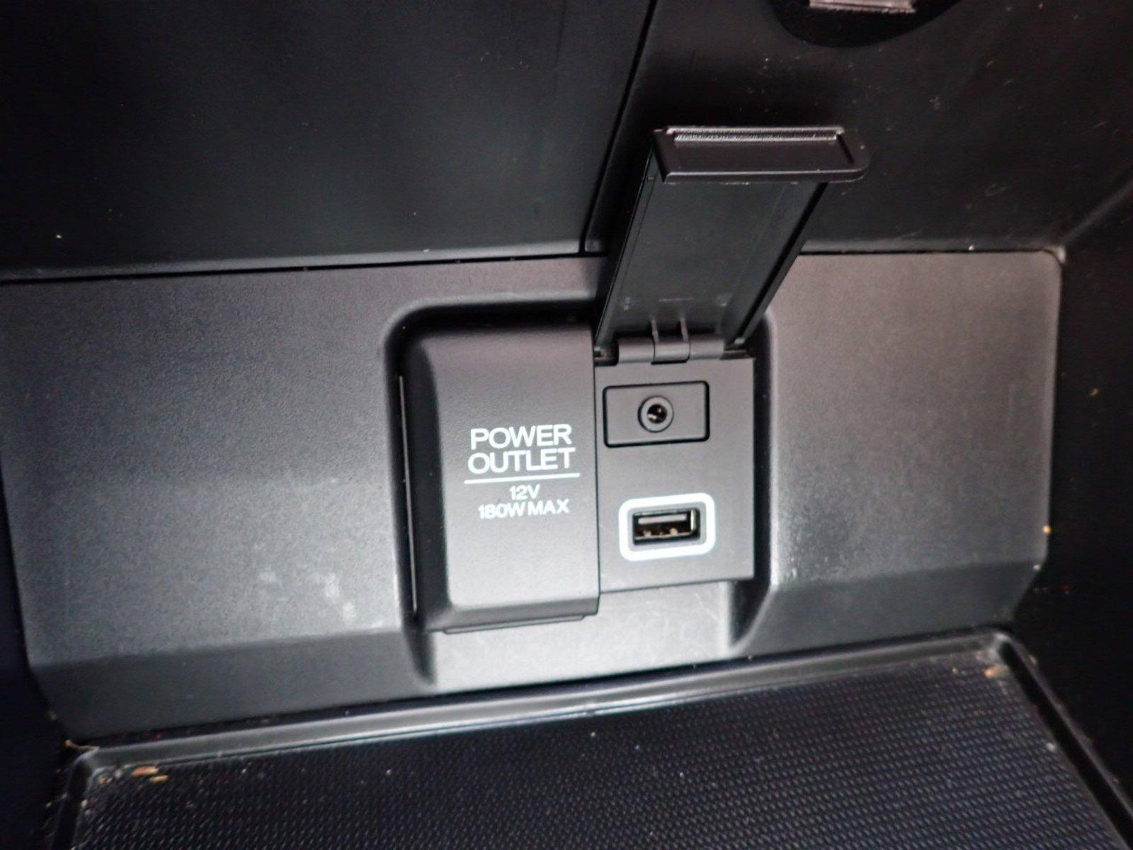 2021 Honda Pilot Vehicle Photo in DENVER, CO 80221-3610