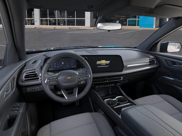 2024 Chevrolet Traverse Vehicle Photo in MOON TOWNSHIP, PA 15108-2571