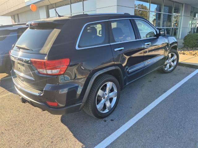 2011 Jeep Grand Cherokee Vehicle Photo in ALCOA, TN 37701-3235