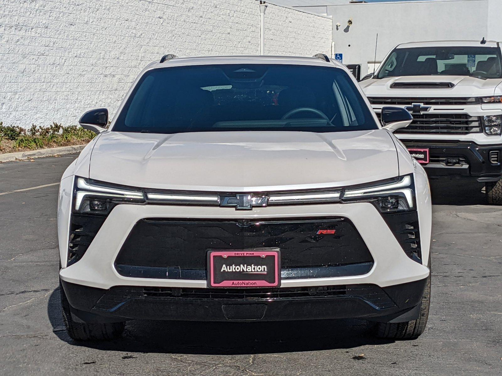 2024 Chevrolet Blazer EV Vehicle Photo in VALENCIA, CA 91355-1705