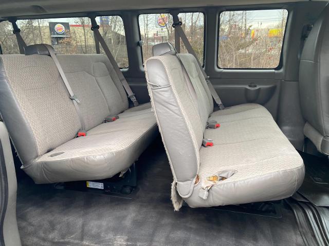 2014 Chevrolet Express Passenger Vehicle Photo in HUDSON, MA 01749-2782