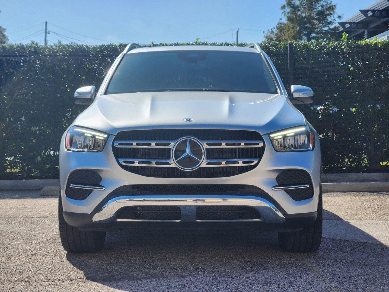 2025 Mercedes-Benz GLE Vehicle Photo in HOUSTON, TX 77079