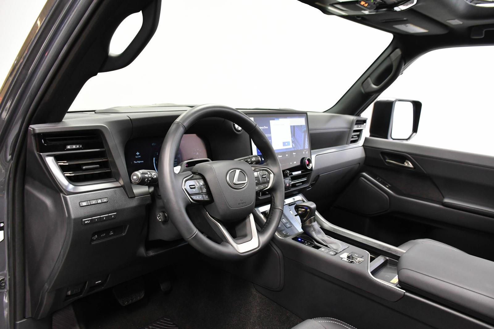 2024 Lexus GX 550 Vehicle Photo in DALLAS, TX 75235