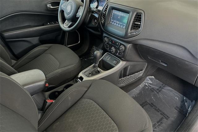 2018 Jeep Compass Vehicle Photo in ELK GROVE, CA 95757-8703