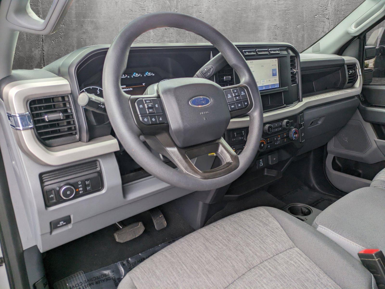 2023 Ford Super Duty F-350 SRW Vehicle Photo in Jacksonville, FL 32244