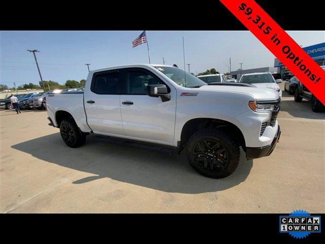 Used 2022 Chevrolet Silverado 1500 LT Trail Boss with VIN 3GCUDFED0NG635887 for sale in Centralia, MO