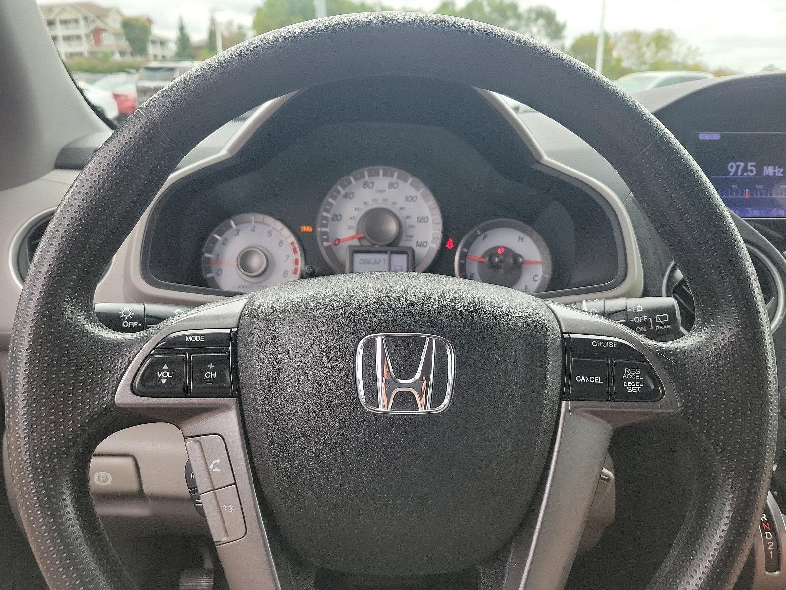 2013 Honda Pilot Vehicle Photo in BETHLEHEM, PA 18017-9401