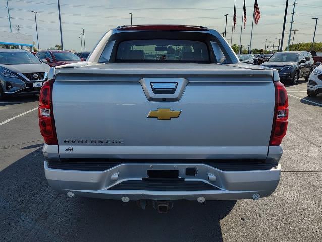 2012 Chevrolet Avalanche Vehicle Photo in GREEN BAY, WI 54304-5303