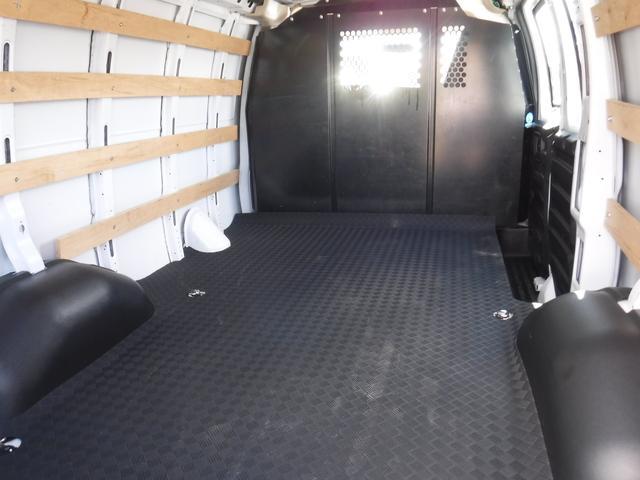 2022 Chevrolet Express Cargo 2500 Vehicle Photo in JASPER, GA 30143-8655