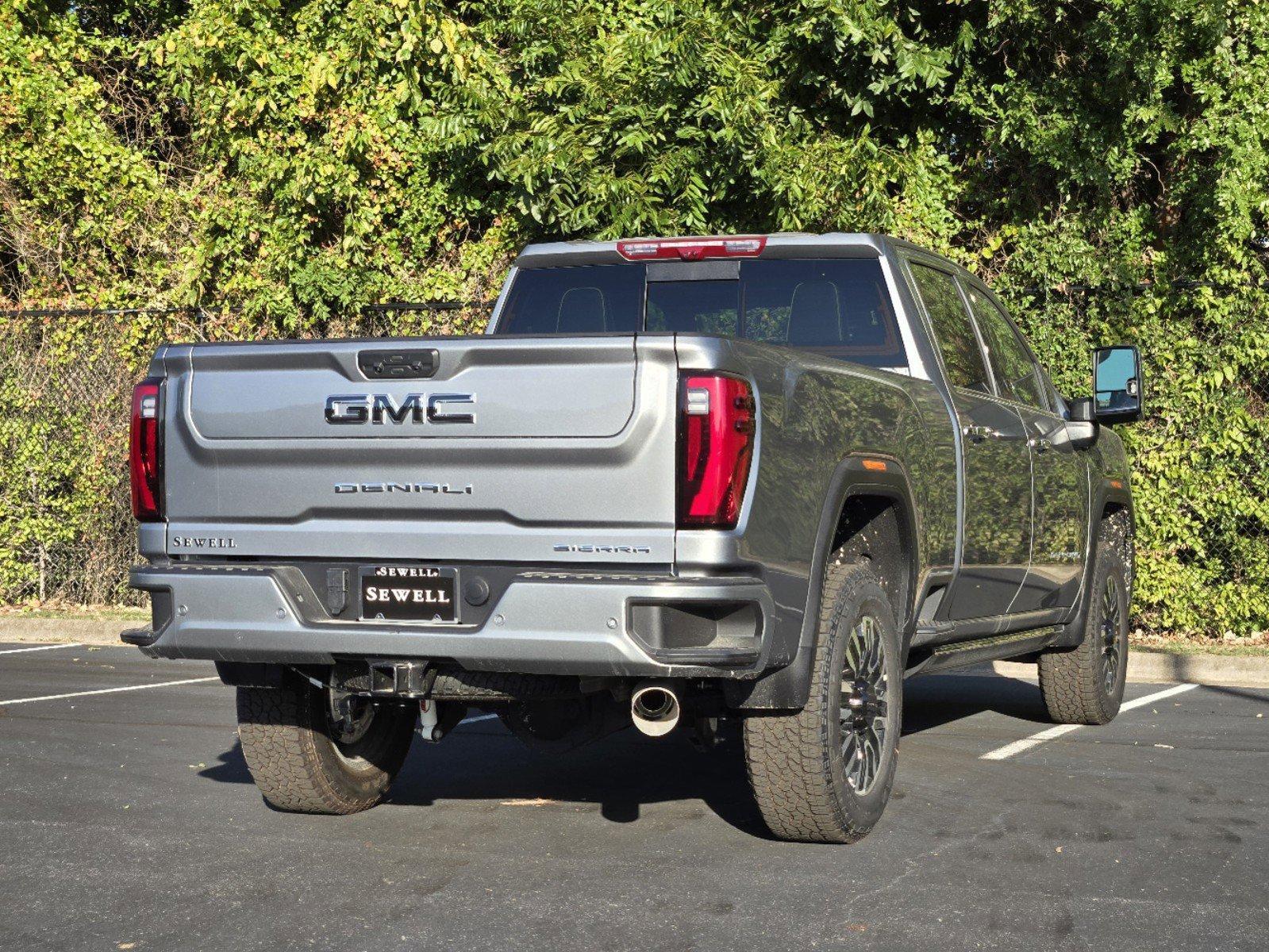 2025 GMC Sierra 2500 HD Vehicle Photo in DALLAS, TX 75209-3016