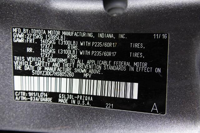 2017 Toyota Sienna Vehicle Photo in NORTH RIVERSIDE, IL 60546-1404