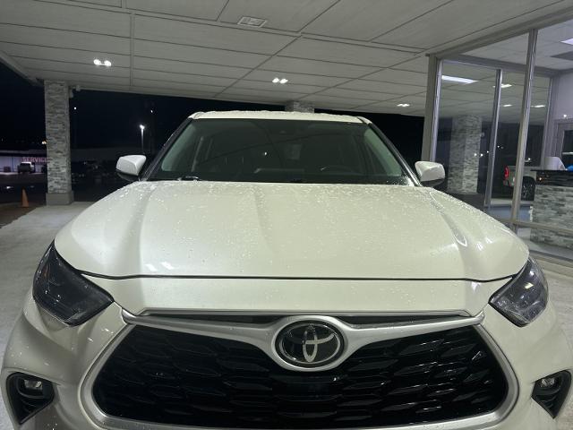 2021 Toyota Highlander Vehicle Photo in Ennis, TX 75119-5114