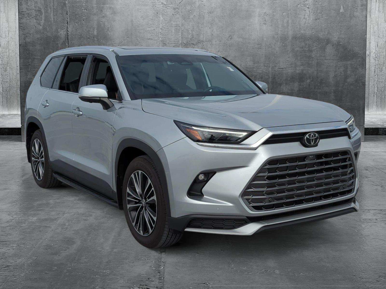 2024 Toyota Grand Highlander Vehicle Photo in Ft. Myers, FL 33907