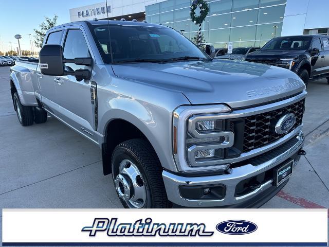 2024 Ford Super Duty F-350 DRW Vehicle Photo in Terrell, TX 75160