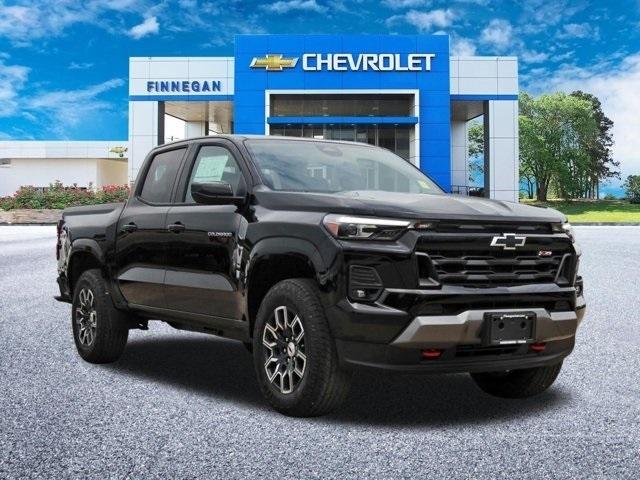 Select 2024 Chevrolet Colorado