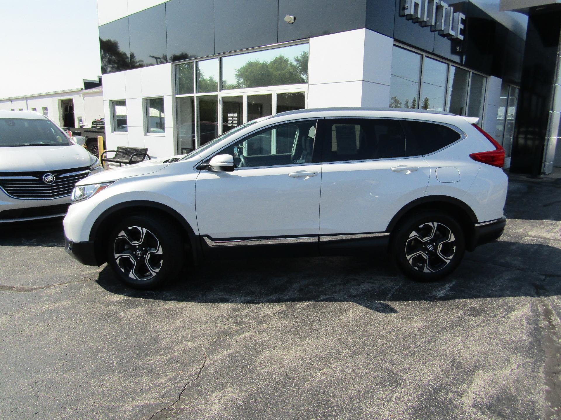 2019 Honda CR-V Vehicle Photo in GREENVILLE, OH 45331-1026