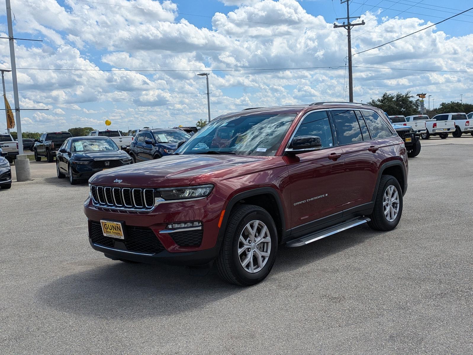 2022 Jeep Grand Cherokee Vehicle Photo in Seguin, TX 78155