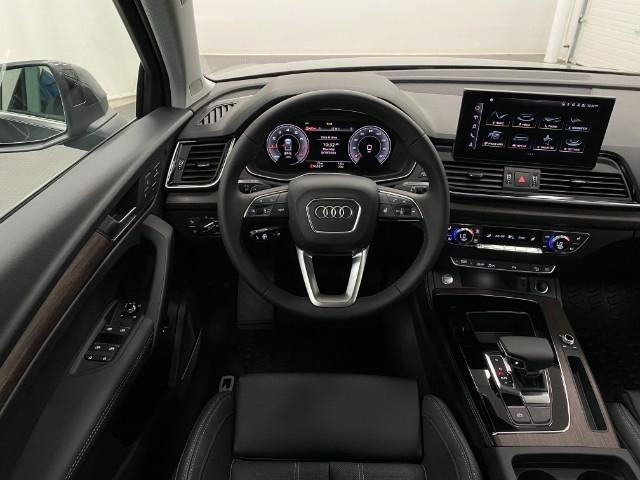 2024 Audi Q5 Vehicle Photo in Appleton, WI 54913