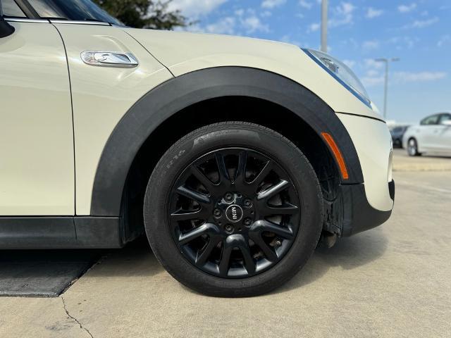 2016 MINI Cooper S Hardtop 4 Door Vehicle Photo in Grapevine, TX 76051