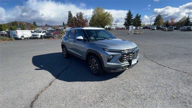 2025 Chevrolet Trailblazer Vehicle Photo in BEND, OR 97701-5133