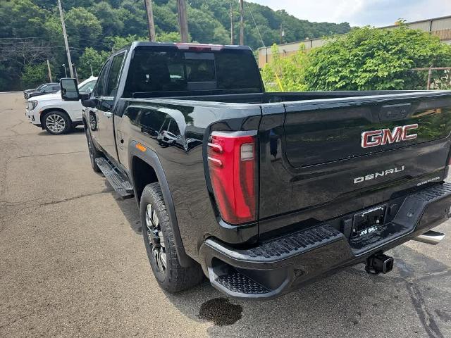 2024 GMC Sierra 2500 HD Vehicle Photo in GLENSHAW, PA 15116-1739