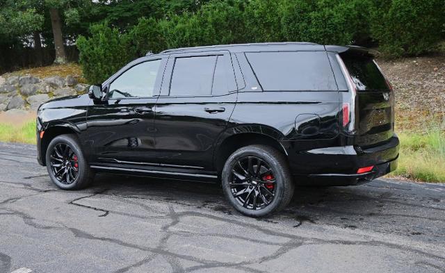 2024 Cadillac Escalade Vehicle Photo in NORWOOD, MA 02062-5222